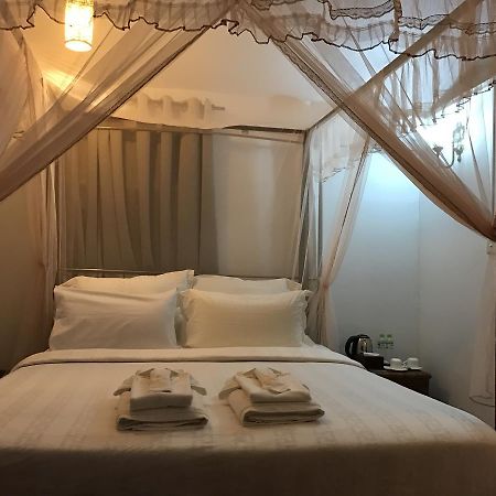 Malibu Bungalows Сиануквиль Экстерьер фото